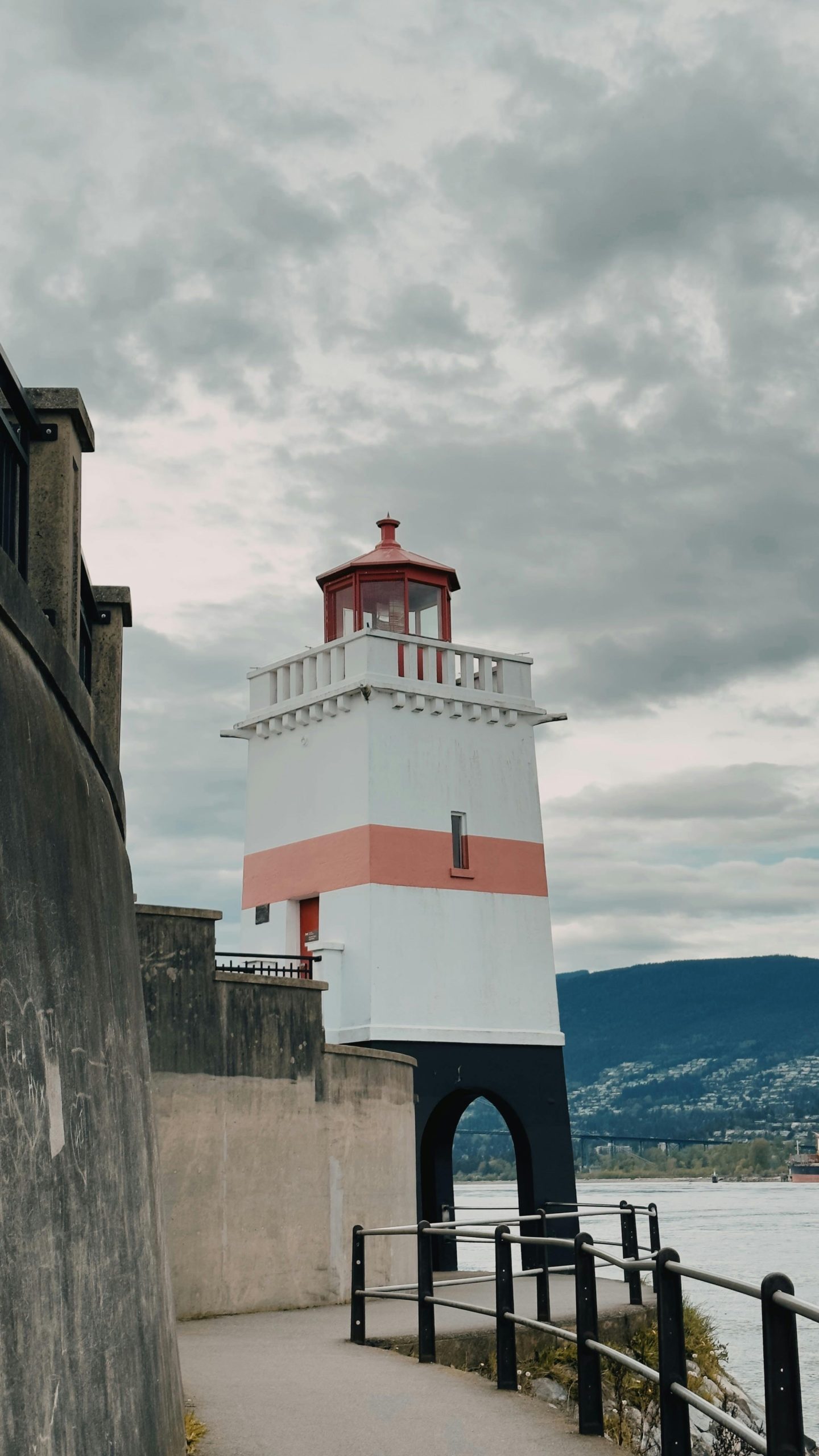 Самоценность ваш маяк, показывающий путь к гармоничной жизни